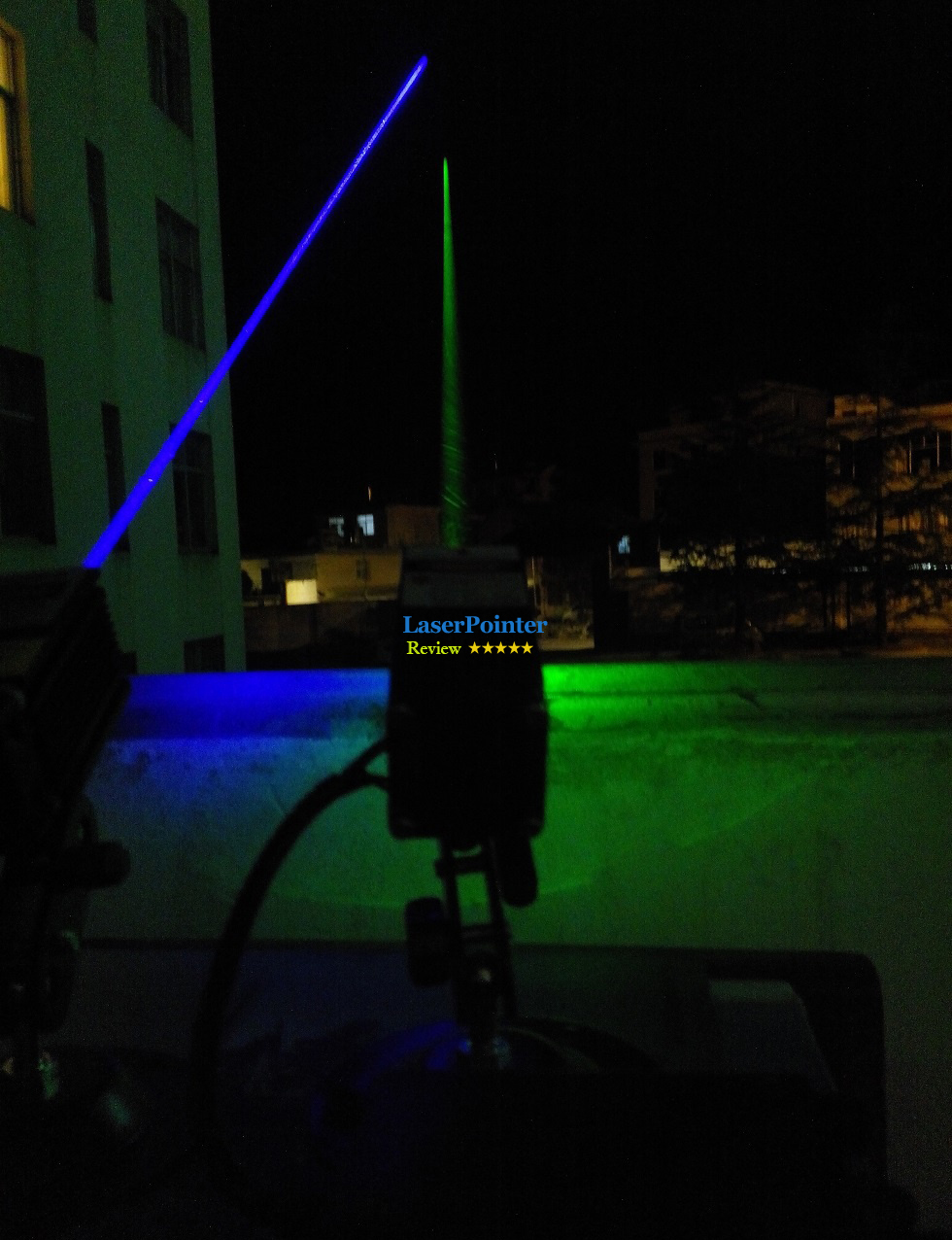 The Beam Of 445nm 2500mW And 532nm 200mW Laser